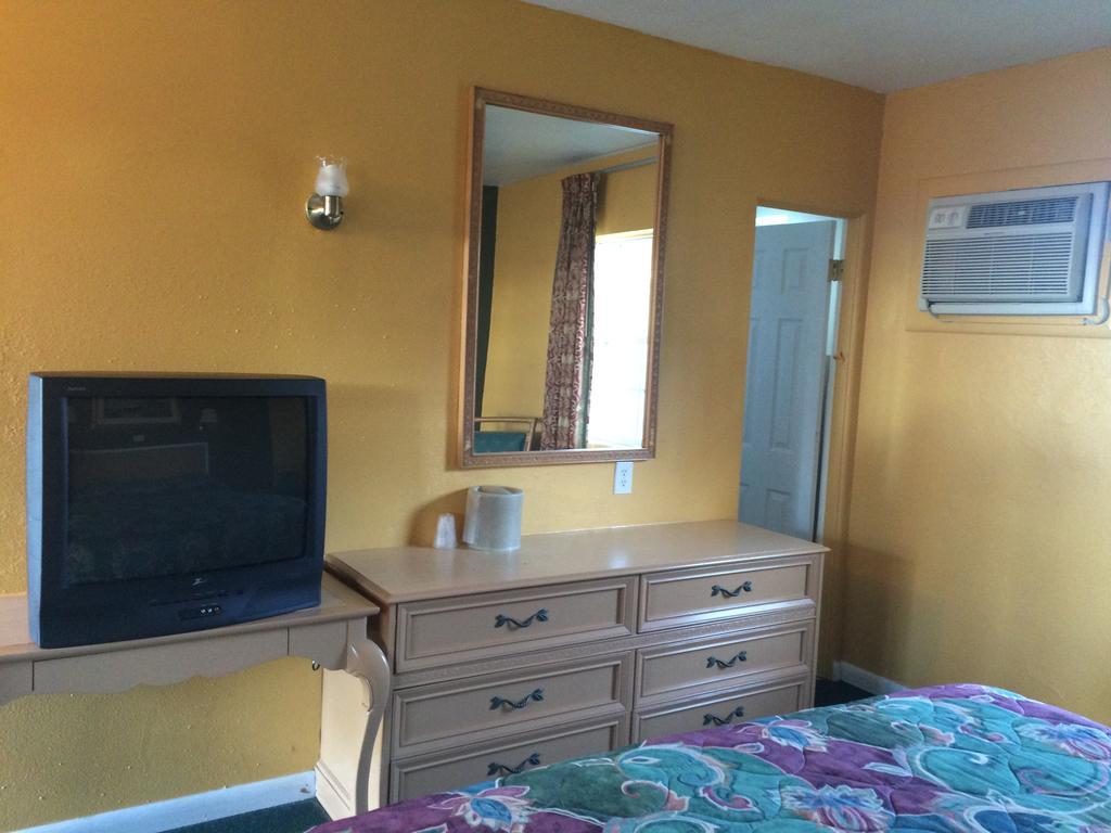 Shangri La Motel Οκάλα Εξωτερικό φωτογραφία